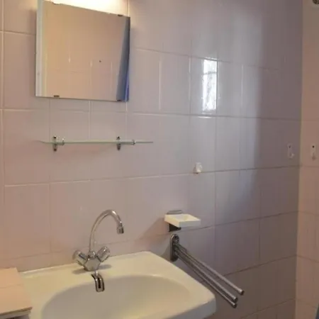 Maison Fleury-saint-pierre-la-mer, 3 Pieces, 5 Personnes - Fr-1-229d-2 *